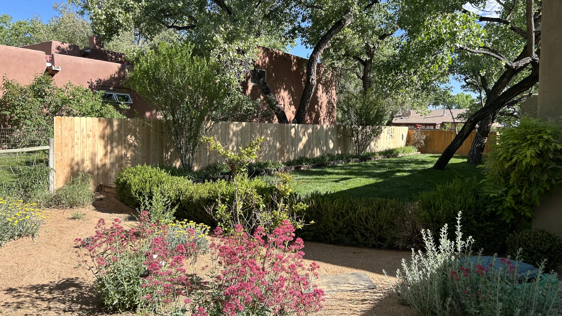 Fence Company Albuquerque,Fence Contractors in Albuquerque
