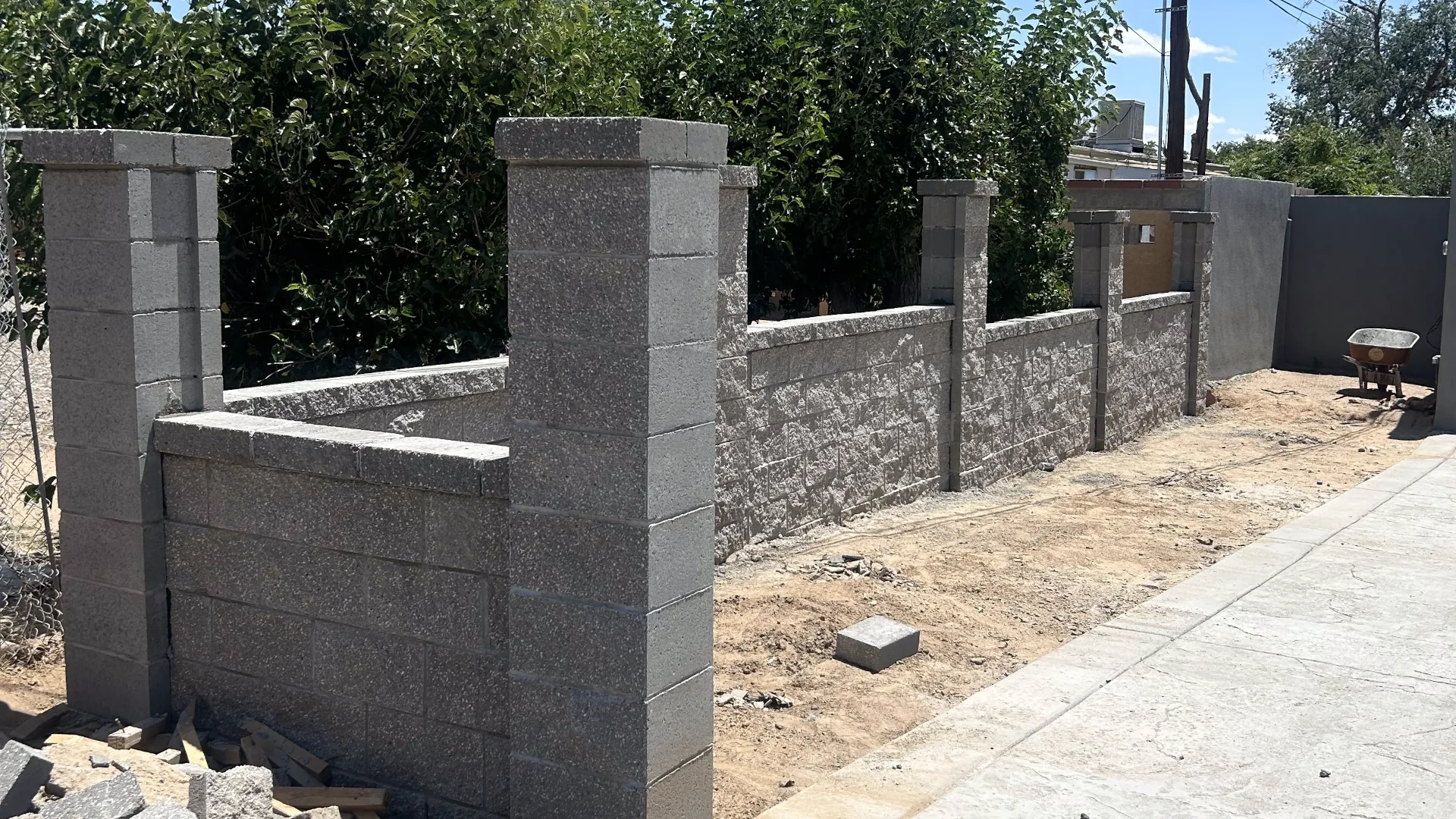Albuquerque Concrete Fence,Concrete Fence Contractors in Albuquerque